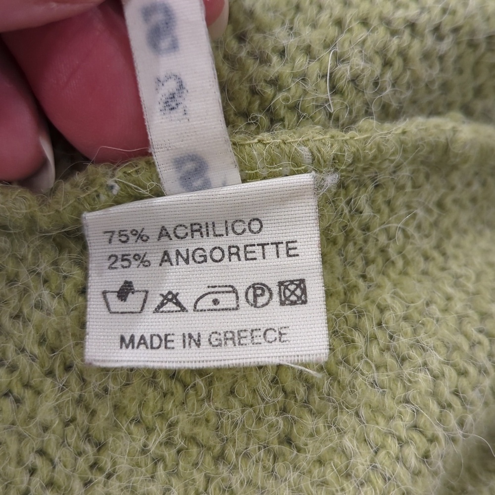 Greek Angora Sweater - Picture 6 of 8